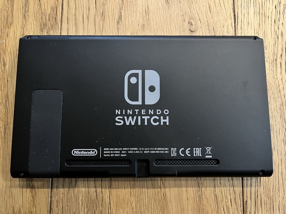 Nintendo Switch + Ring Fit Adventure + 2 gry – gotowy zestaw!