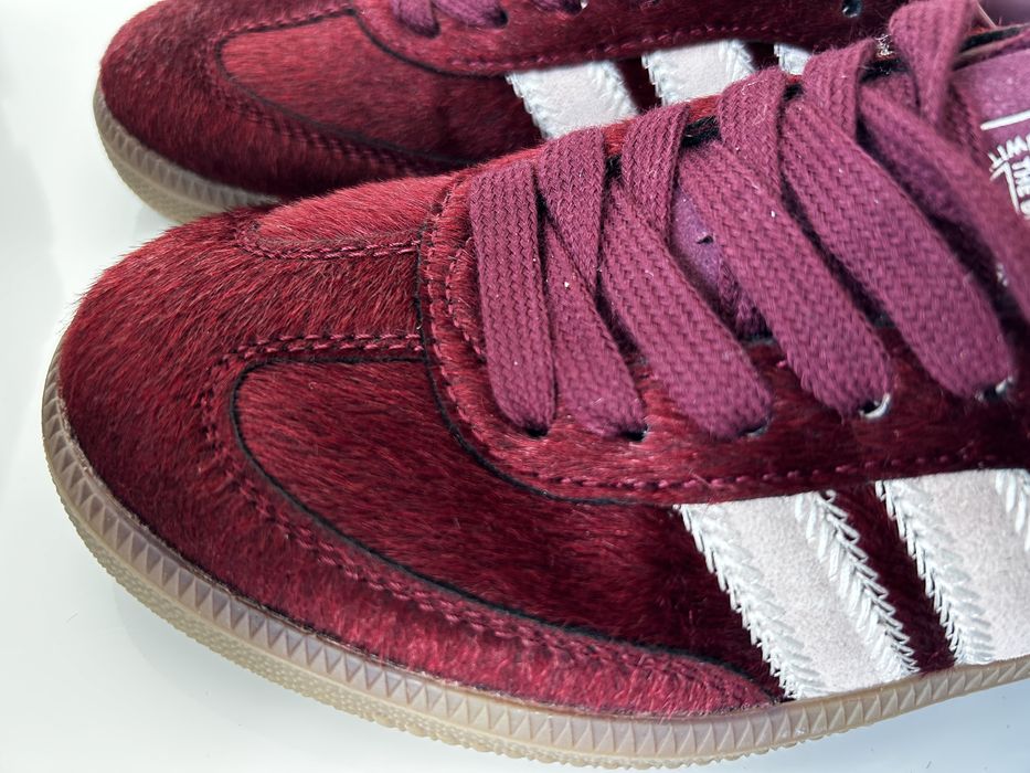 Adidas Samba og bordeaux pelo poney