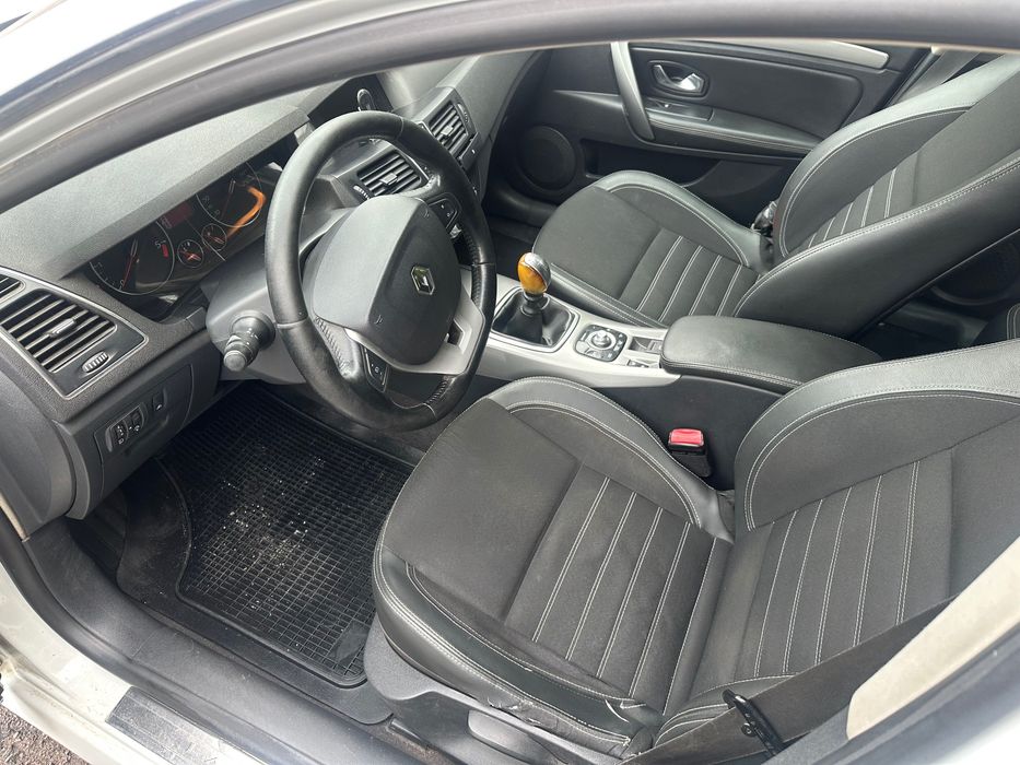 Renault laguna 2013