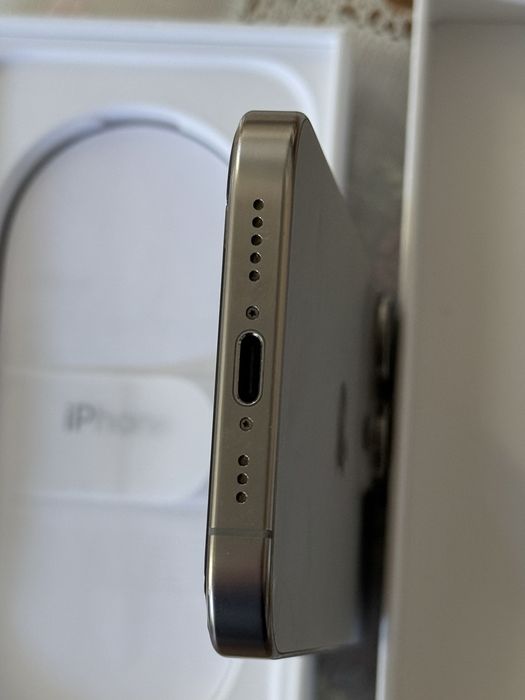 iPhone 16 Pro 128 GB Natural Titanium sim+esim