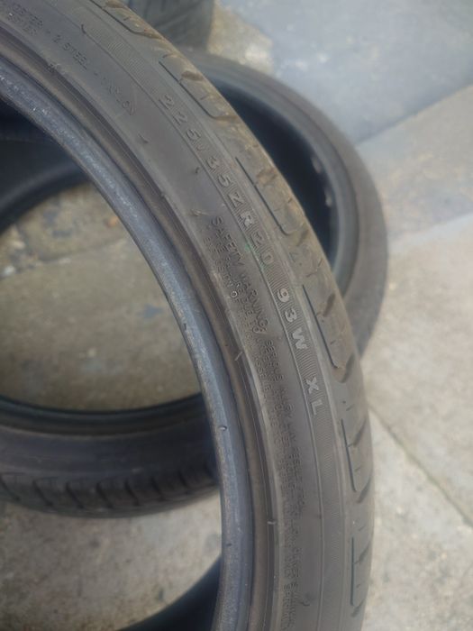 2 opony Windforce 235/35 zr20 93W XL  6mm