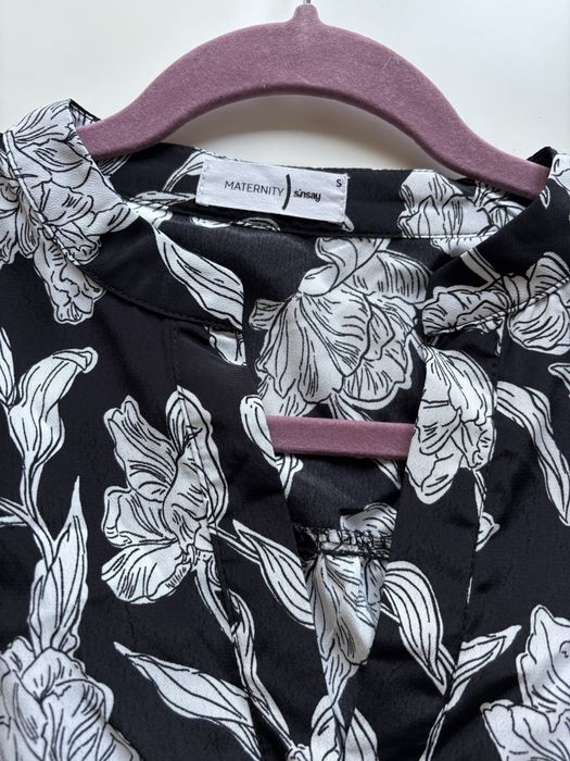 Zwiewna sukienka ciazowa