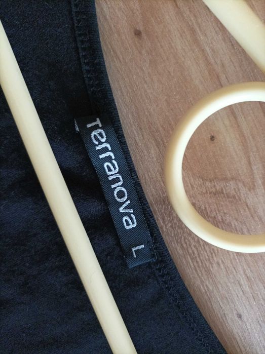 Bolerka czarne wiązane Nowe rozm L