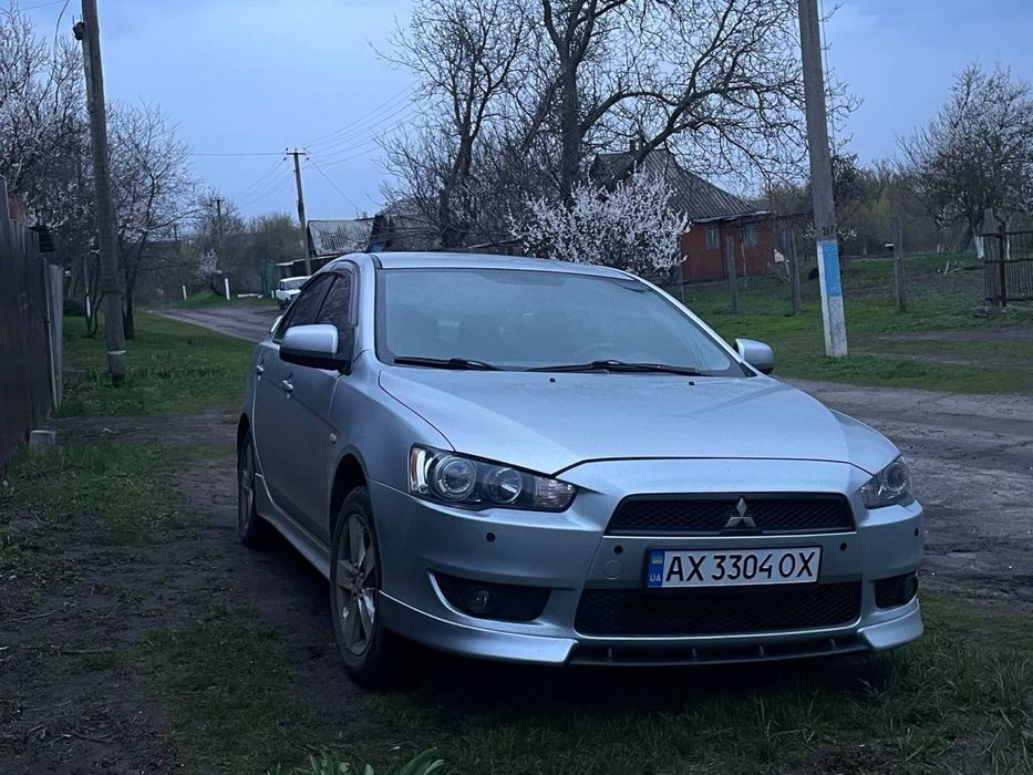 Mitsubishi LANCER 10 1.5 автомат Хозяин