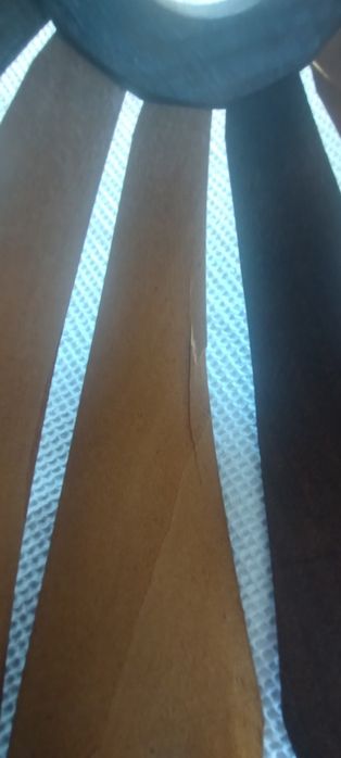 Drewniana lampa wisząca