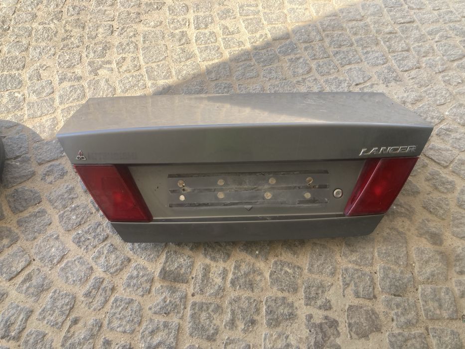 Material Mitsubish Lancer do ano 2000