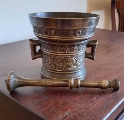Almofariz e Pilão Vintage Richard Startyn 1623