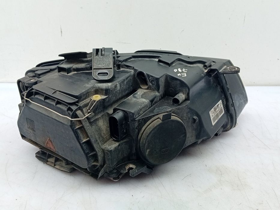Ótica / farol esquerda AUDI A5 (8T3)