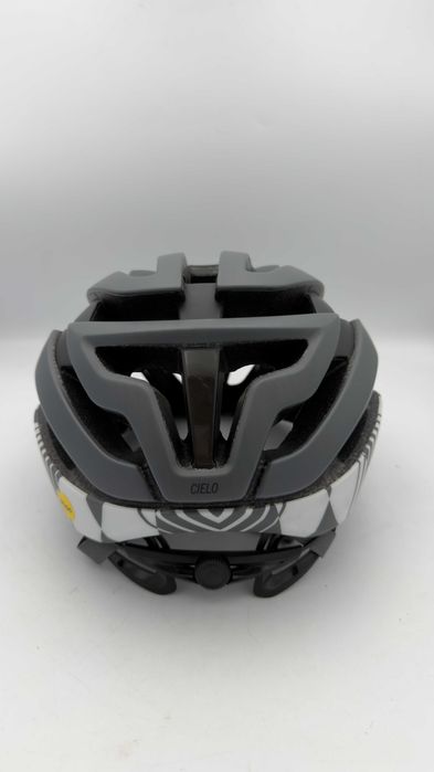 Powystawowy Kask Rowerowy Giro Cielo Mips r. L (59-63cm)