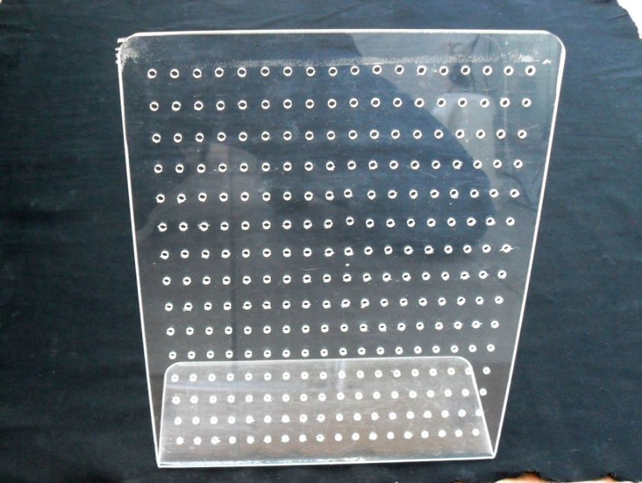 stojak na kolczyki ekspozytor na kolczyki na piercing