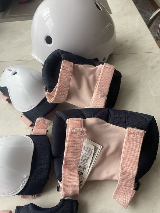 Комплект захистного спорядженя Oxelo шолом 50-54см для скейтів, ролік