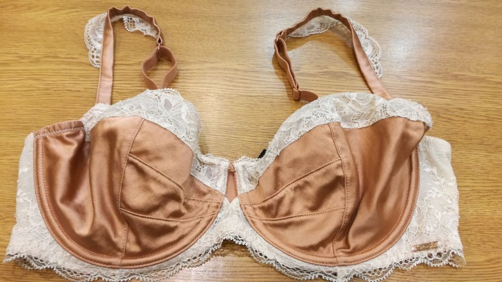 Marks & Spencer Autograf biustonosz z jedwabiem 75 D