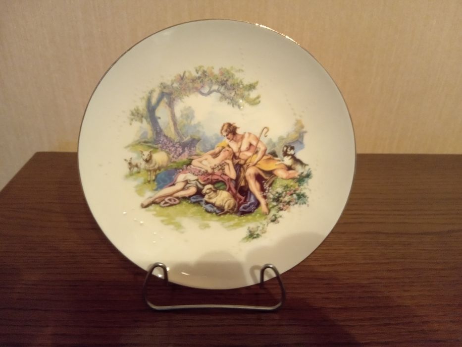 Talerz ozdobny kolekcjonerski.