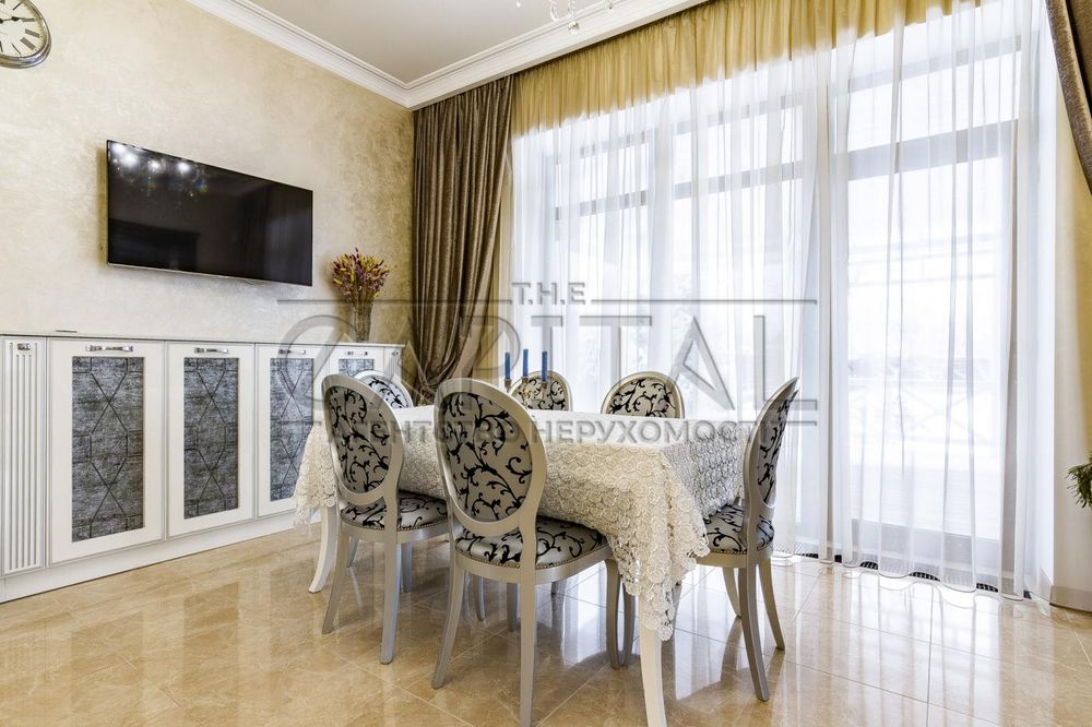 Продажа дома с бомбоубежищем, с. Хотов