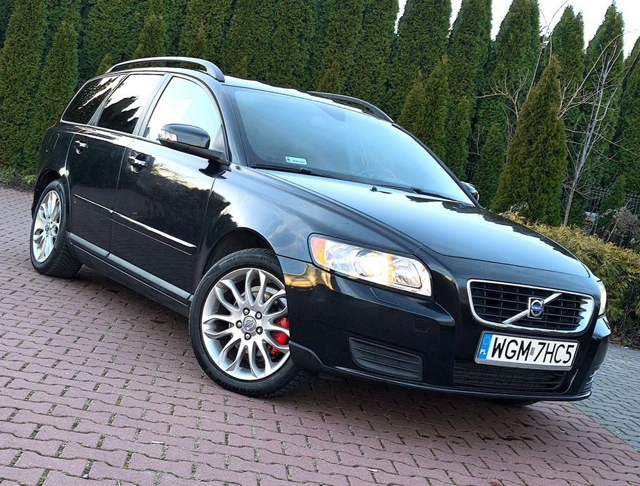 1,6 diesel spalanie 4-5 litra grzane fotele klimatyzacja hak elektryka alu zobacz stan