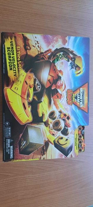 Pista de carros - Monster Jam Playset Escorpião