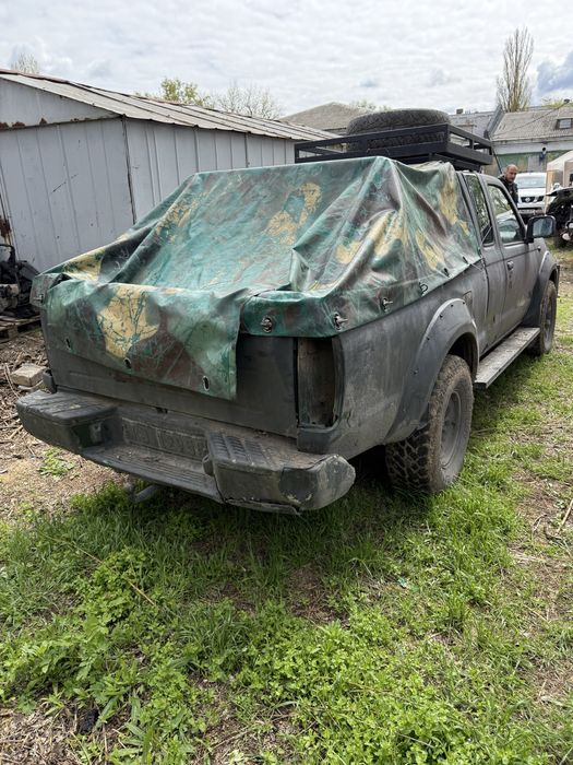 Nissan Navara D22 2.5 дизель 4х4