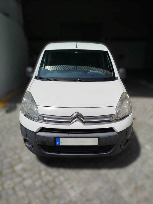 CITROÊN BERLINGO - 345.000 KM - 1600 C.C. - CAIXA PARA CARGA LONGA - ANO DE 2015