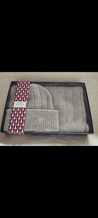 Tommy Hilfiger komplet, zestaw zimowy prezent Gift alpaka Czapka  Szal