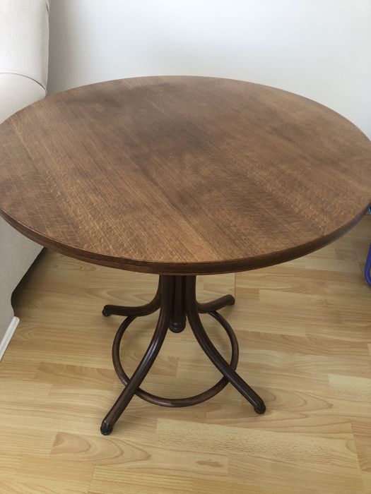 столик горіх гнутий