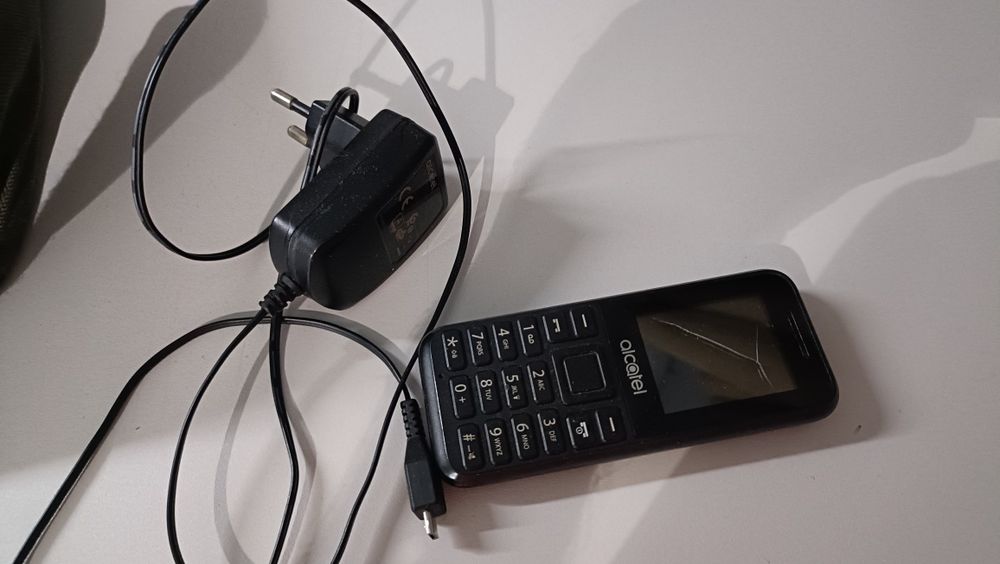 Alcatel 1066D Mobile Phone
Used only a few times
Hand-delivery available locally64739841035778122
