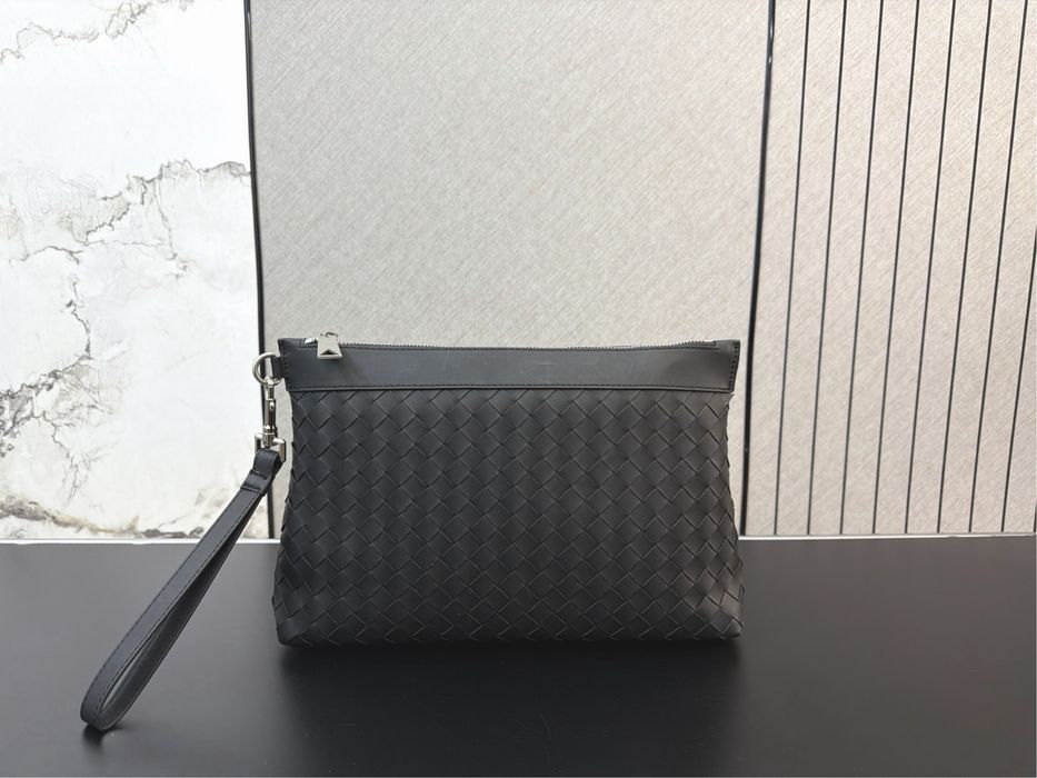 Мужская кожаная сумка клатч bottega veneta чоловіча сумка клатч ботега
