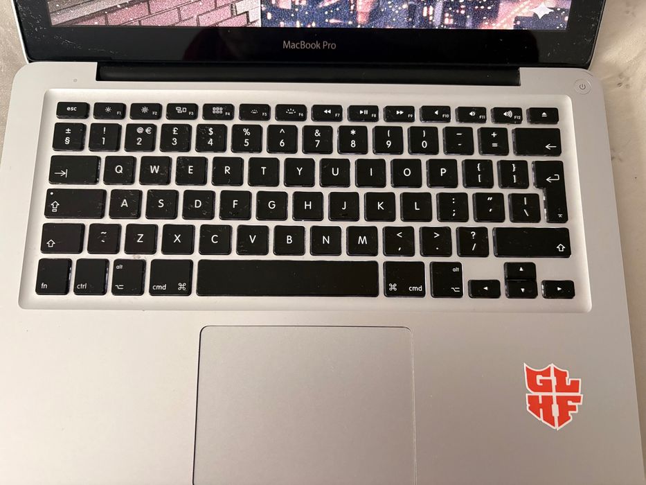 MacBook Pro 13" (Mid 2012) - SSD 480GB - Excelente Estado