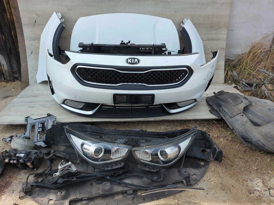 KIA NIRO I Бампер передній