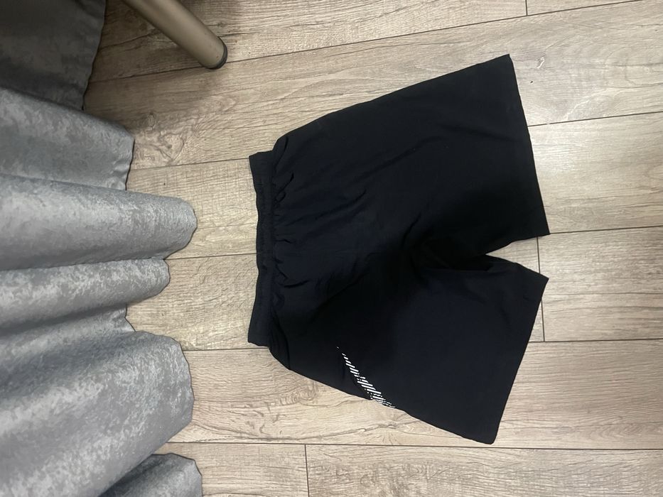 Шорты nike big swoosh