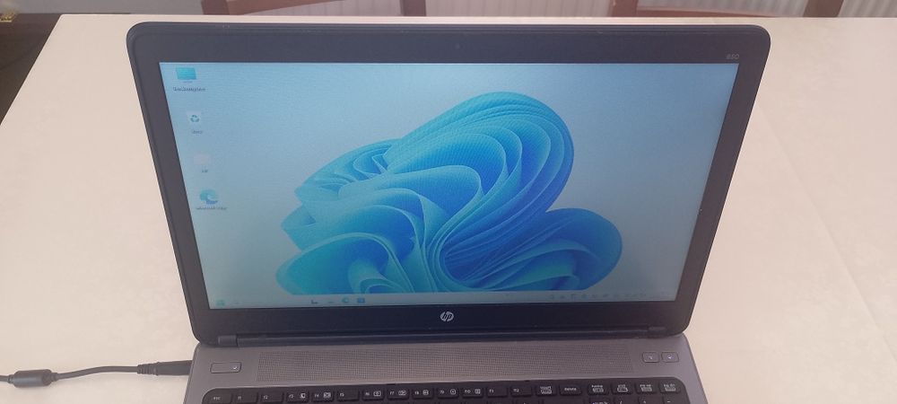 Laptop HP 650 G1 i5 SSD RS-232 Win11 gwarancja.