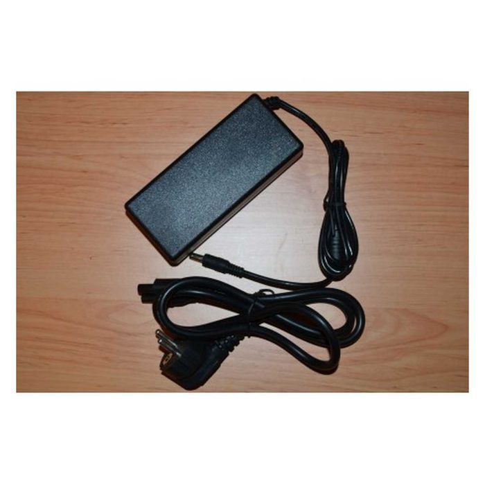 Carregador Toshiba Mini NB200-12 + Cabo