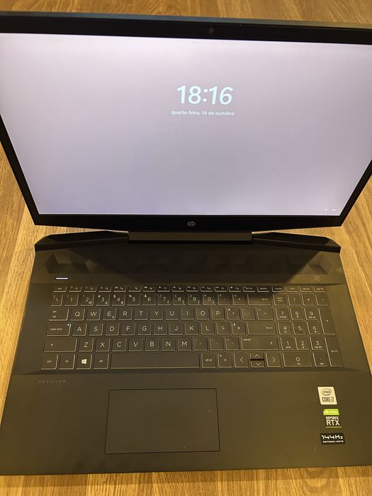 HP Pavilion Gaming 17 | i7-10750H | RTX 2060 Max-Q | 16GB RAM | 512GB SSD
