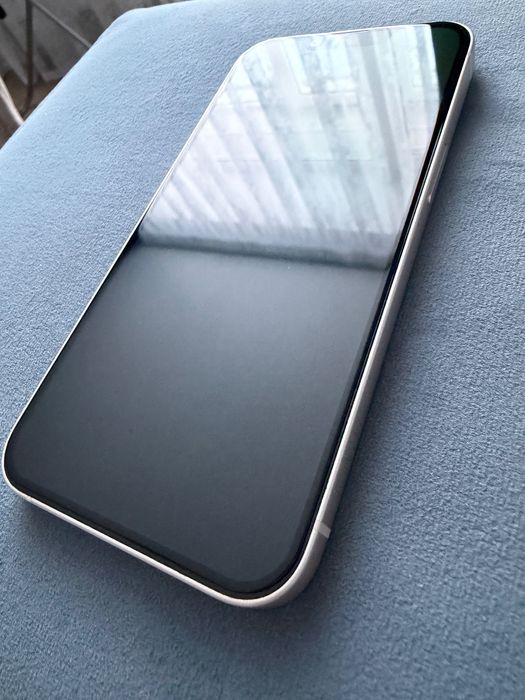 iPhone 14, 128 гб Starlight