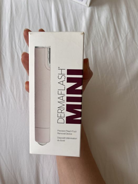 Dermaflash mini + caixa fechada de 8 recargas