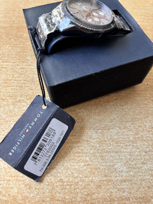 Zegarek damski Tommy Hilfiger Ari 1782003