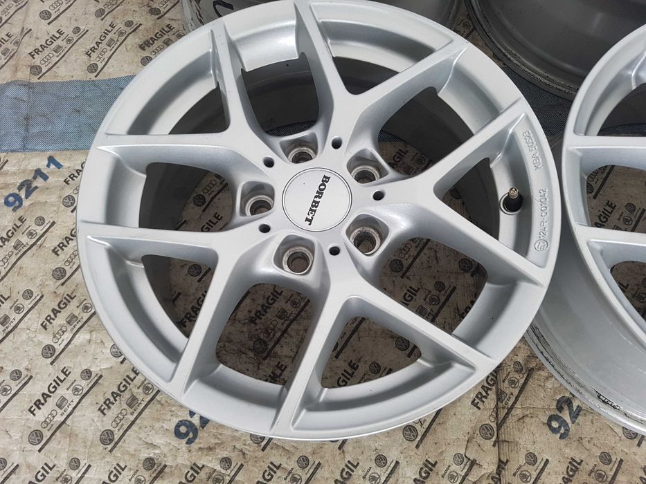 Felgi alu Borbet BMW 1 BMW E36 E90  5x120  7jx16 ET 31