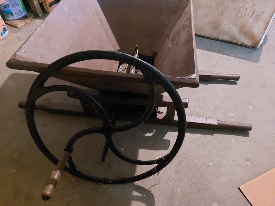 Relador de uvas como novo