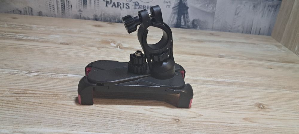 Тримач для телефона