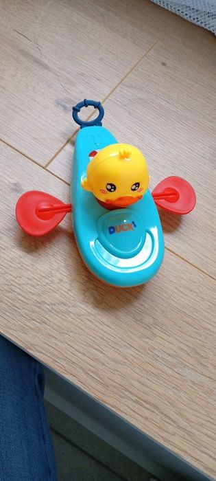 Детская игрушка для ванной механическая утка