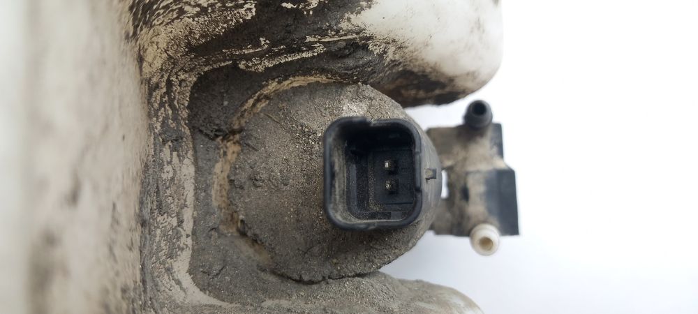 Reservatório / depósito água limpa vidros RENAULT Twingo II (CN0_)