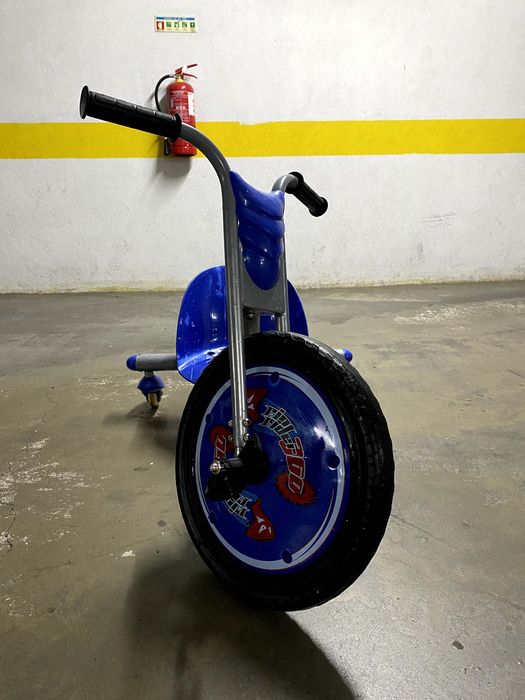 Triciclo Razor RipRider 360