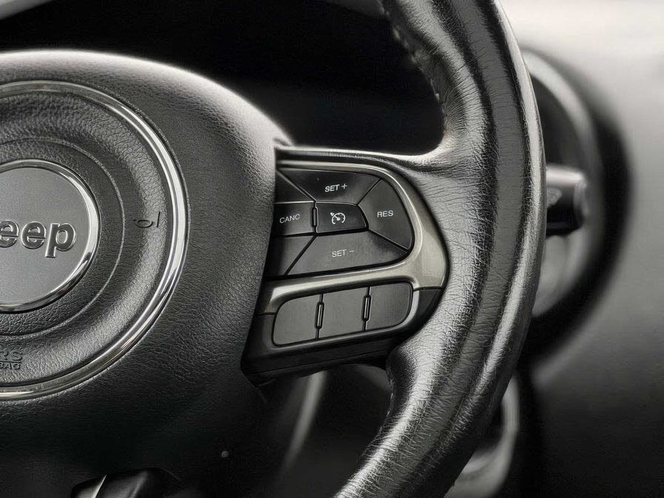 Jeep Renegade      2020