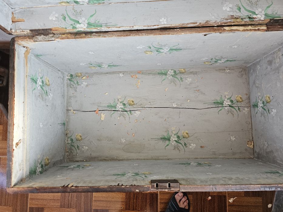 Arcas  Antigas em estado razoável