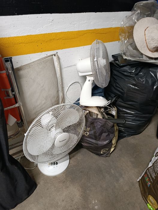 Duas ventoinhas(grande e pequena)