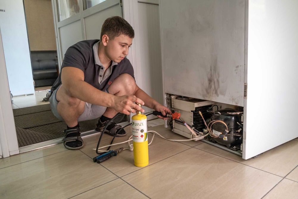 Мастер. Ремонт холодильников, стиральных машин. Недорого! Гарантия.