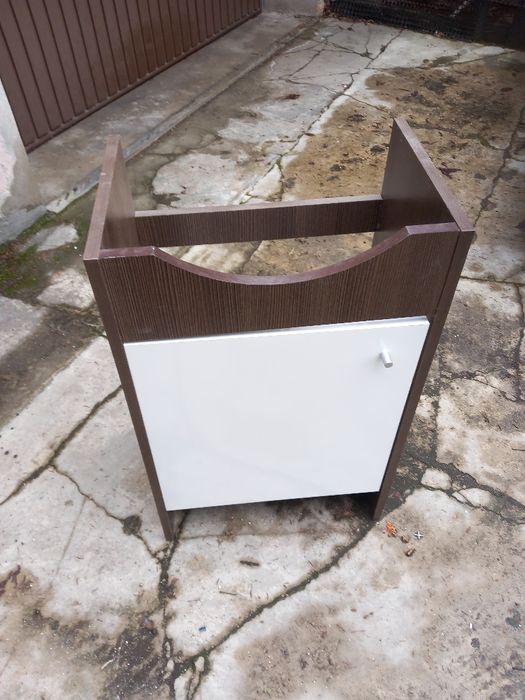 Szafka pod umywalke