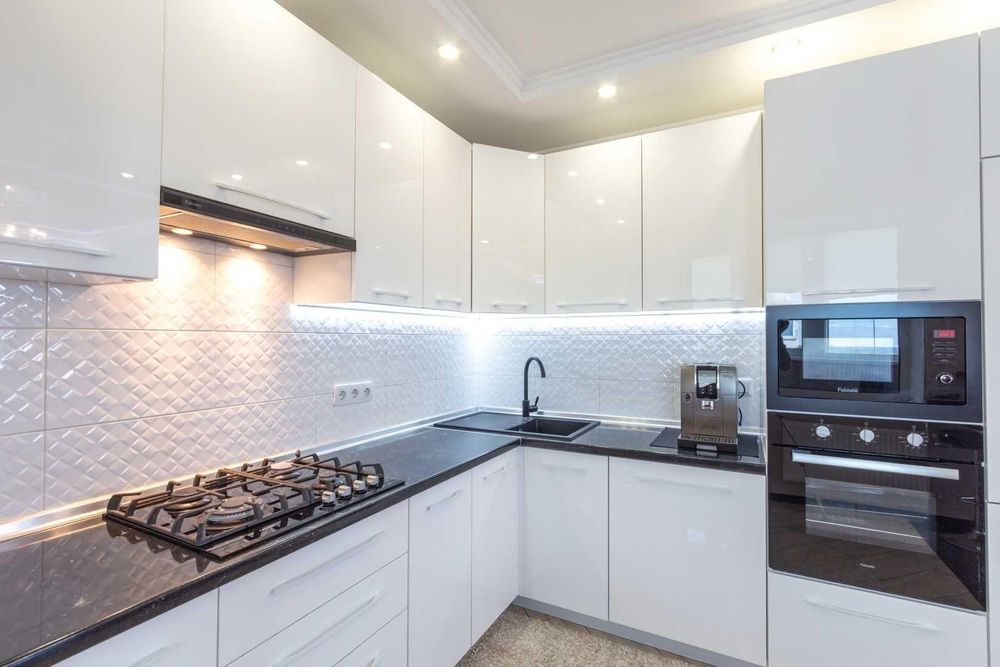 Продам дворівневу 3-кімнатну квартиру в ЖК Петрівський квартал. EN