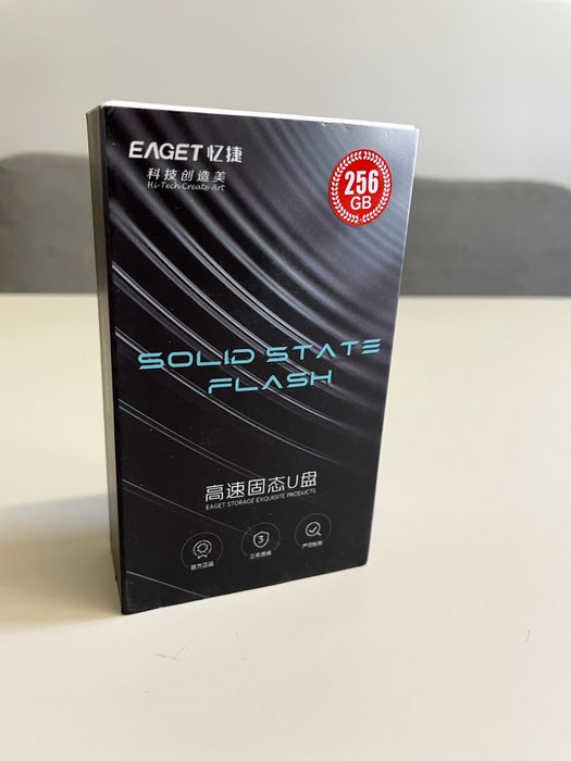 Pendrive EAGET 256GB USB 3.2 / USB-C – Szybki Solid State Flash – NOWY (3035)