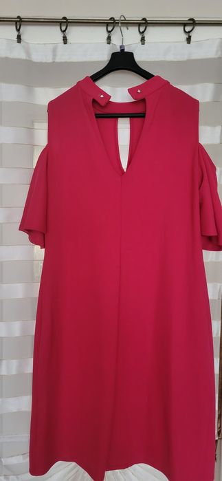 Koktajlowa sukienka bonprix 40