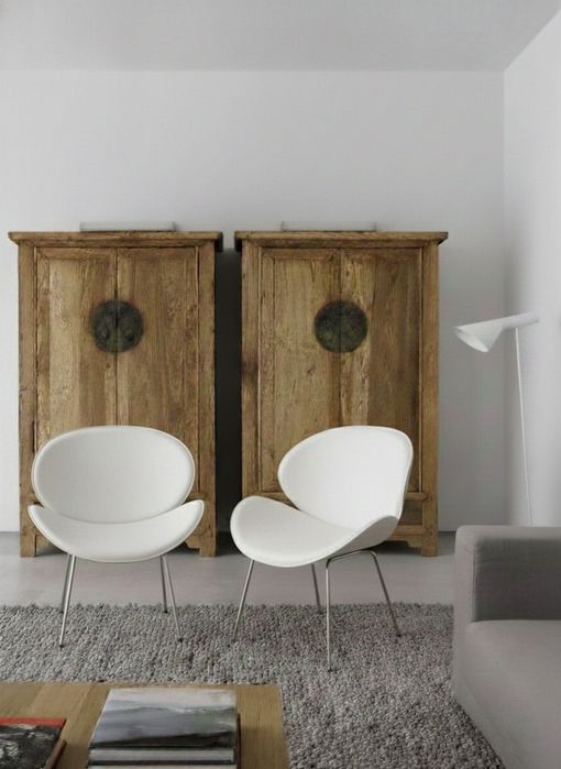 Poltronas Vintage Estrutura Metal Cromado e Pele Reciclada